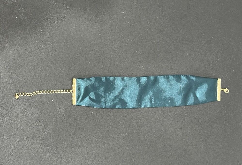 Vintage 90s Satin Ribbon Choker Necklace Teal Green Emerald Gold Tone Adjustable